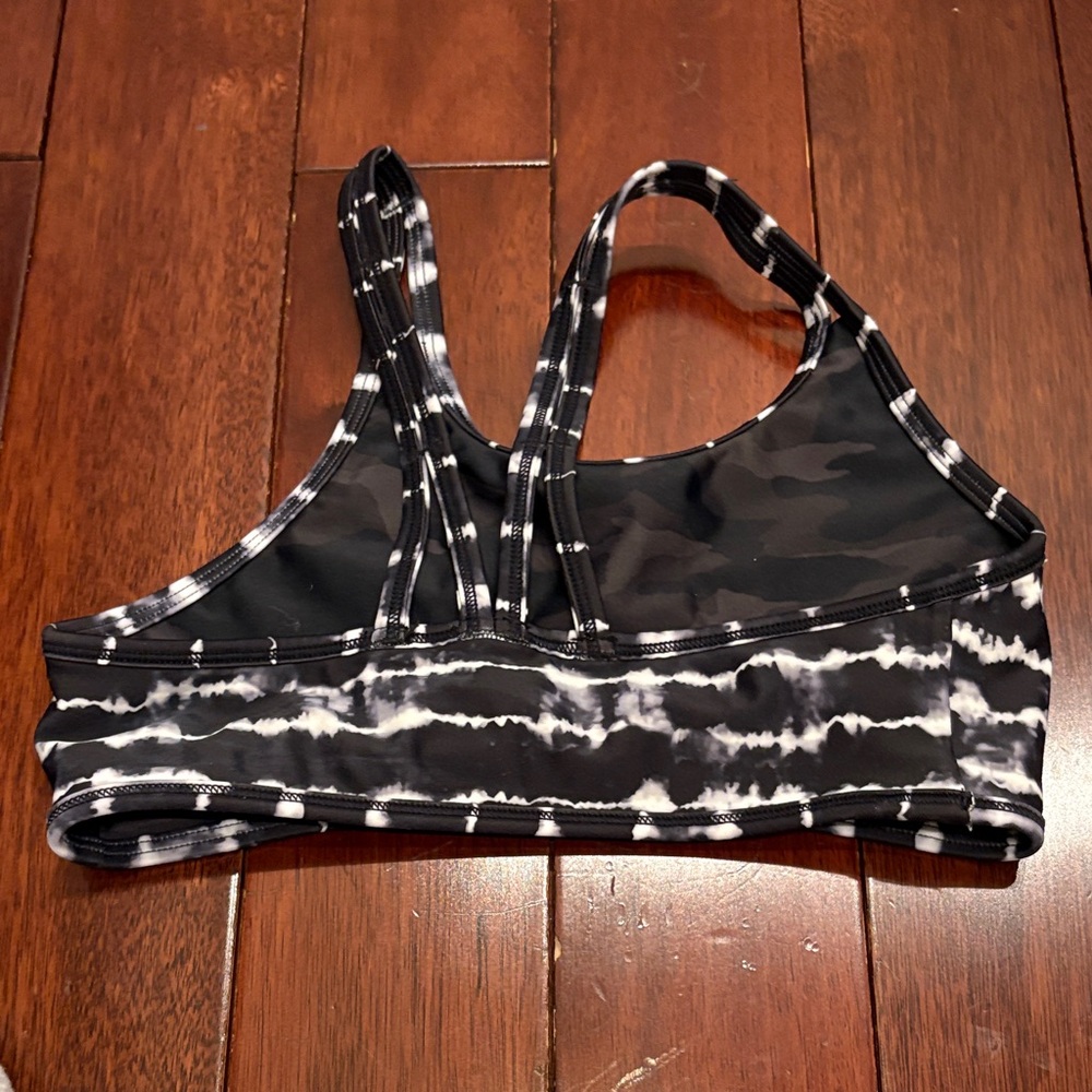 Athleta Black and White Tie-Dye Kids Swim Set - Picture 5 of 6